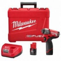 Llave de impacto 1/4 Pulg 2452-22 Milwaukee